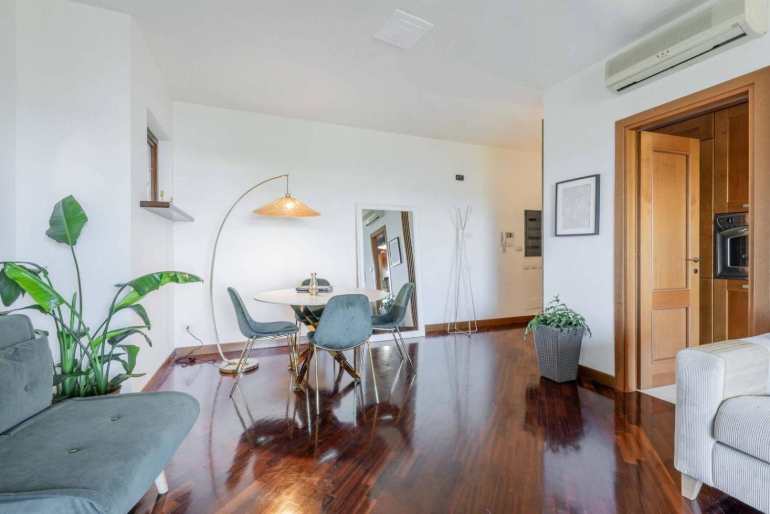 Luxury Boutique Apartment Fiumicino Eksteriør billede